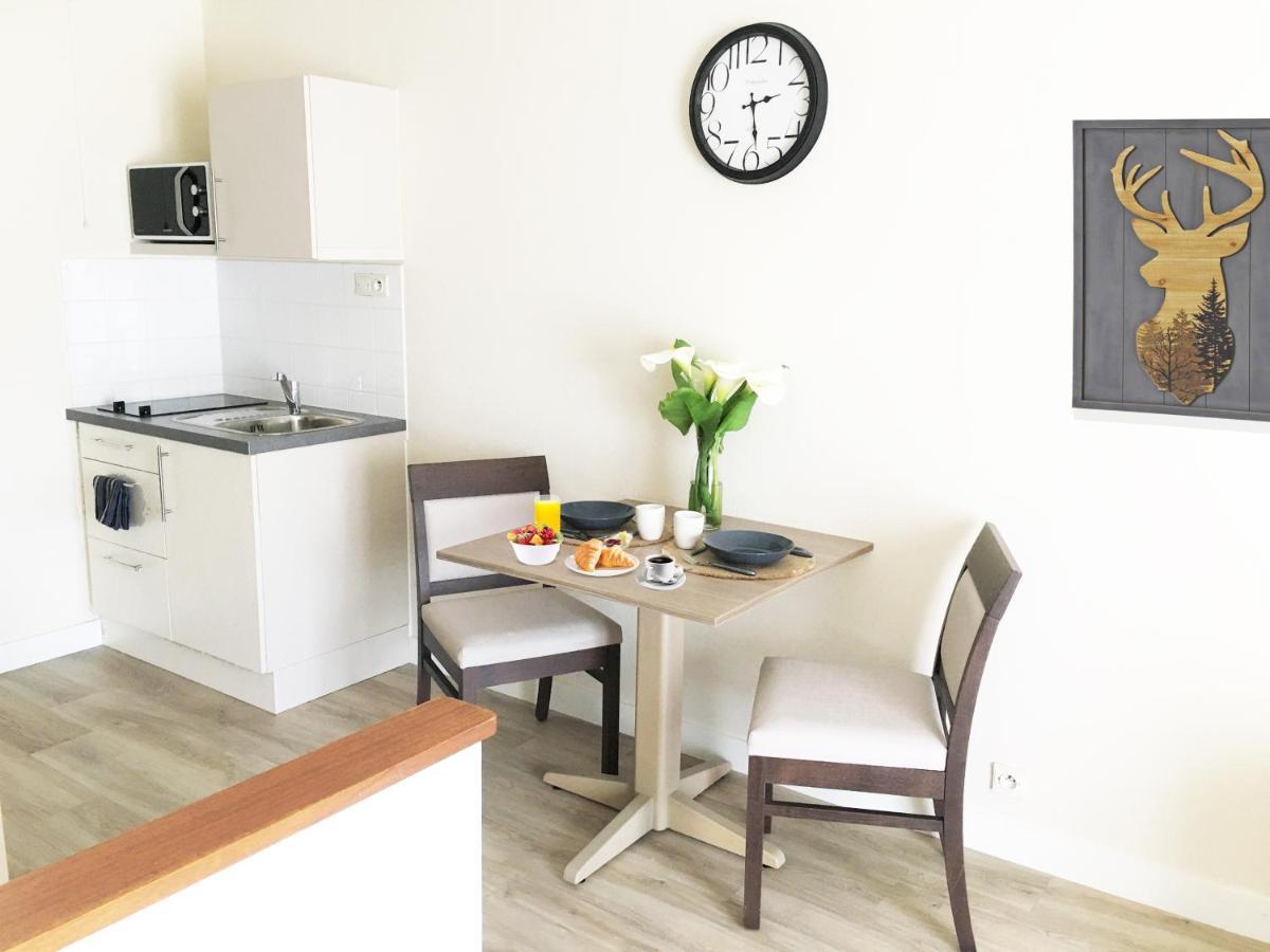 Villa Rose De Mons - Residence Services Senior La Brede Екстериор снимка